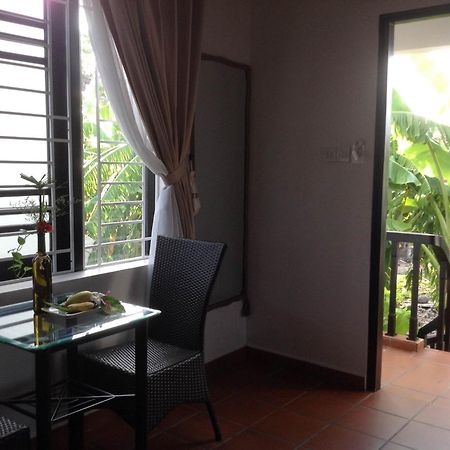 East West Villa Hoi An Room photo