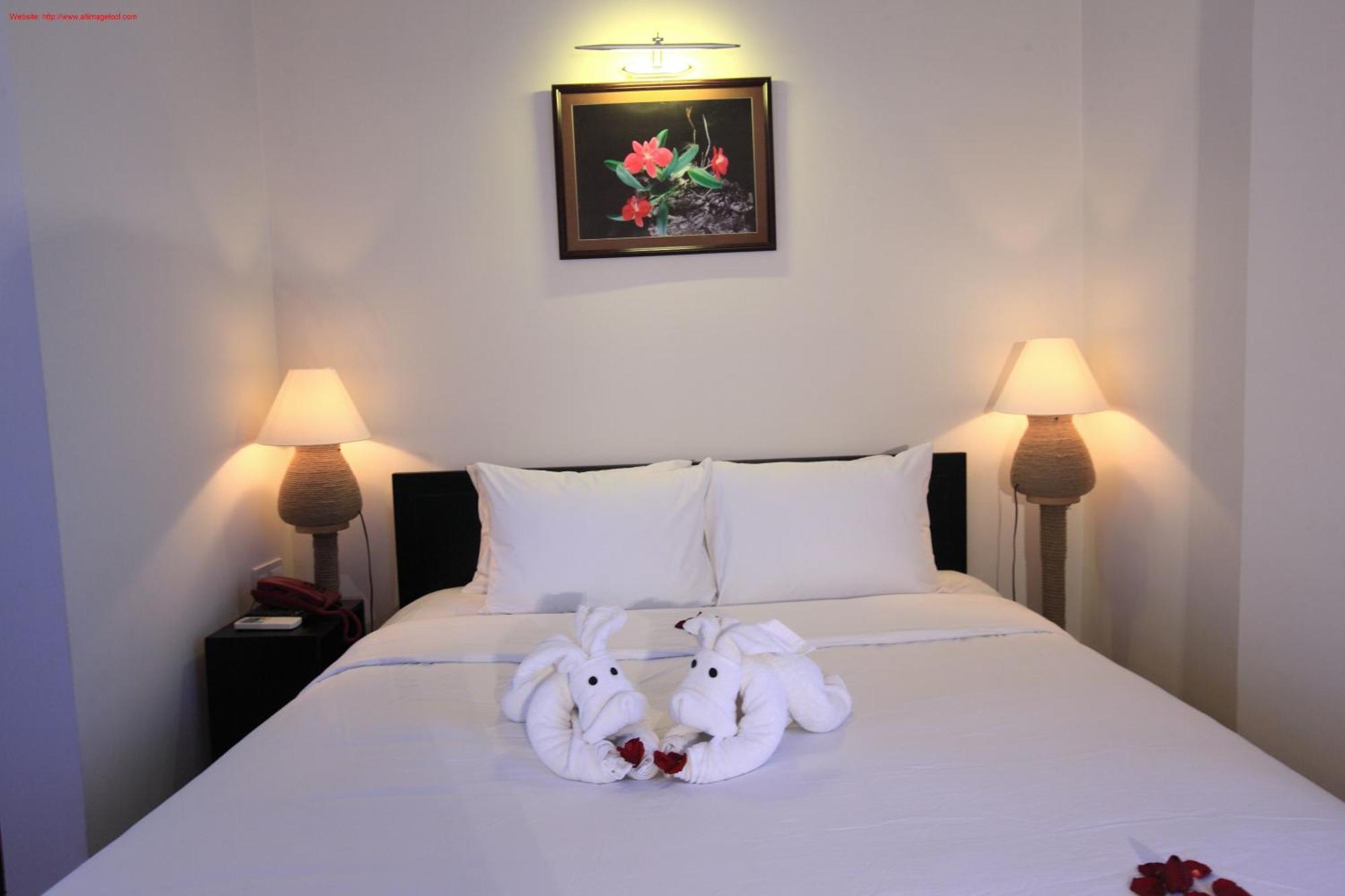 East West Villa Hoi An Room photo