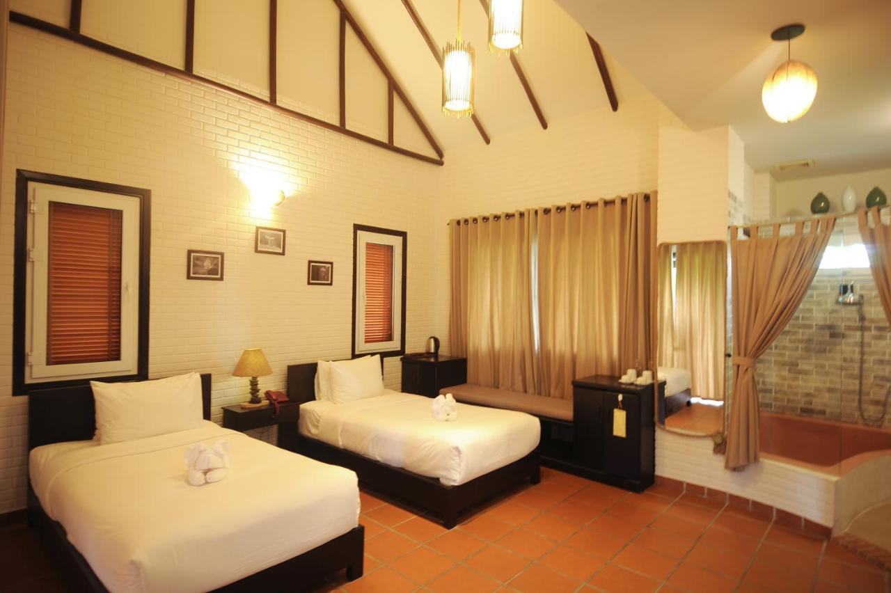 East West Villa Hoi An Exterior photo